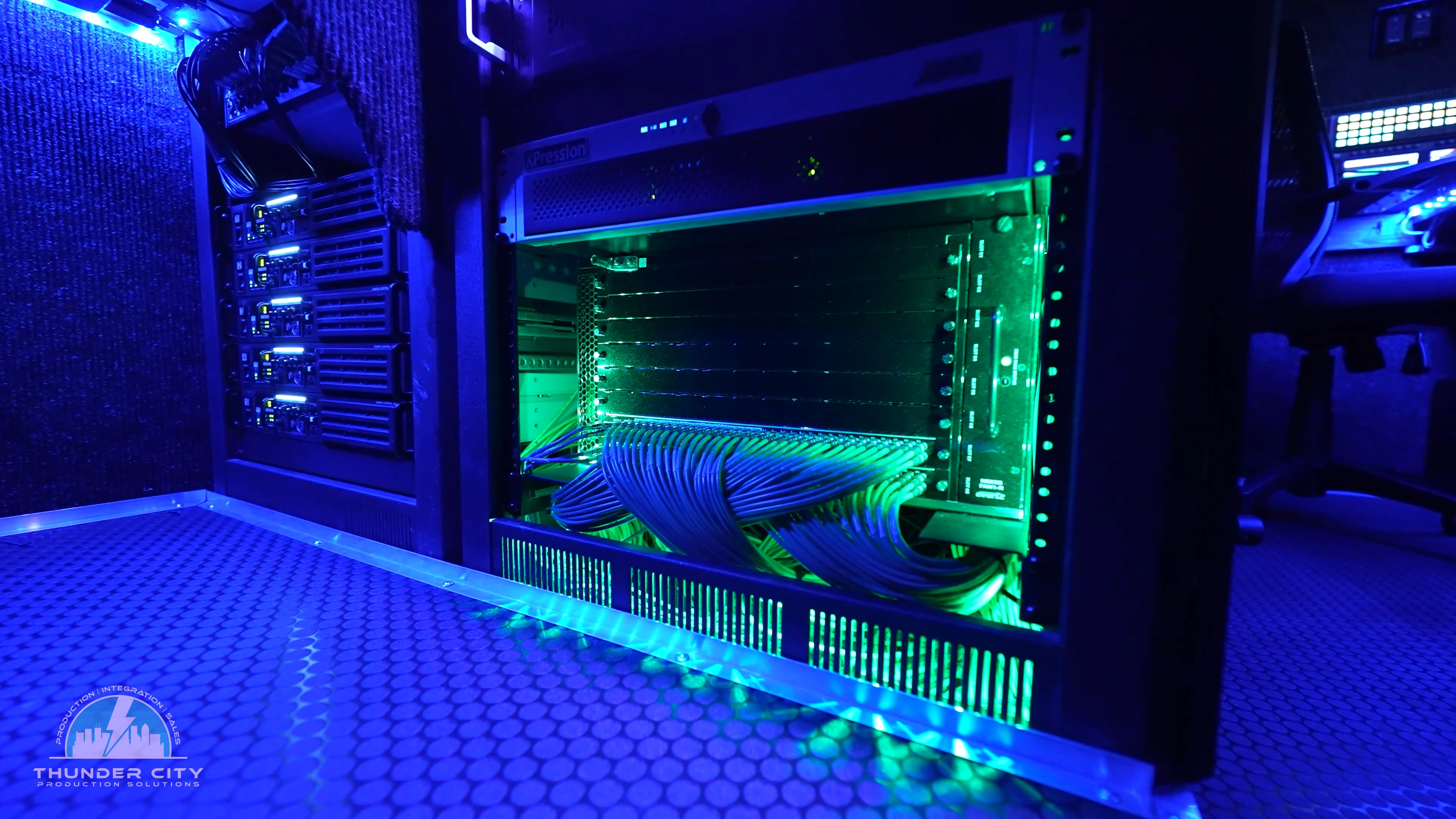 Installed equipment and cables in BOLT 32